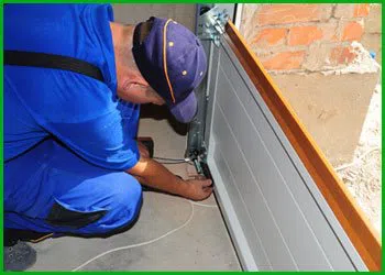 Master Garage Door Repair Service Milwaukee, WI 262-806-0639 - cont-door-maintain-template-07-gr-19m